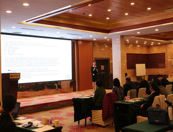 国产精品
学子在2017年安徽省导游大赛中荣获英文组第三名 国产精品
学子在2017年安徽省导游大赛中荣获英文组第三名